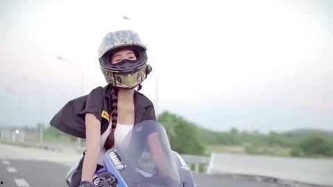 美女骑手爆料视频下载,揭秘幕后精彩瞬间