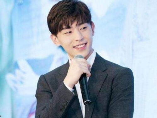 邓伦和肖战最新爆料,揭秘娱乐圈背后的秘密与真相